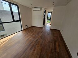 Matlock Rise (D13),  #571297421